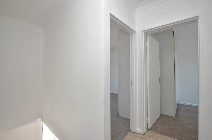 To Let 3 Bedroom Property for Rent in Parklands Western Cape